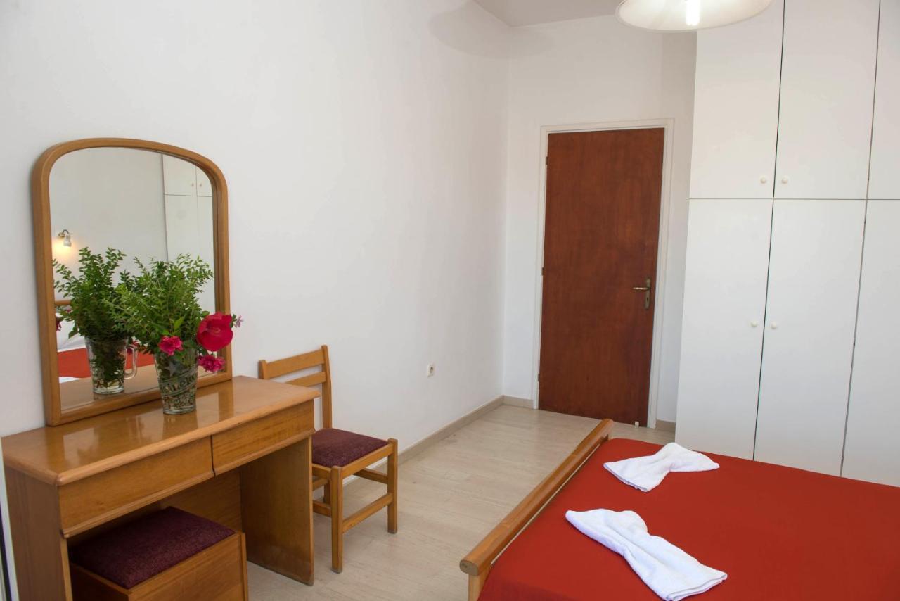Cleopatra Apartments Лаганас Екстериор снимка